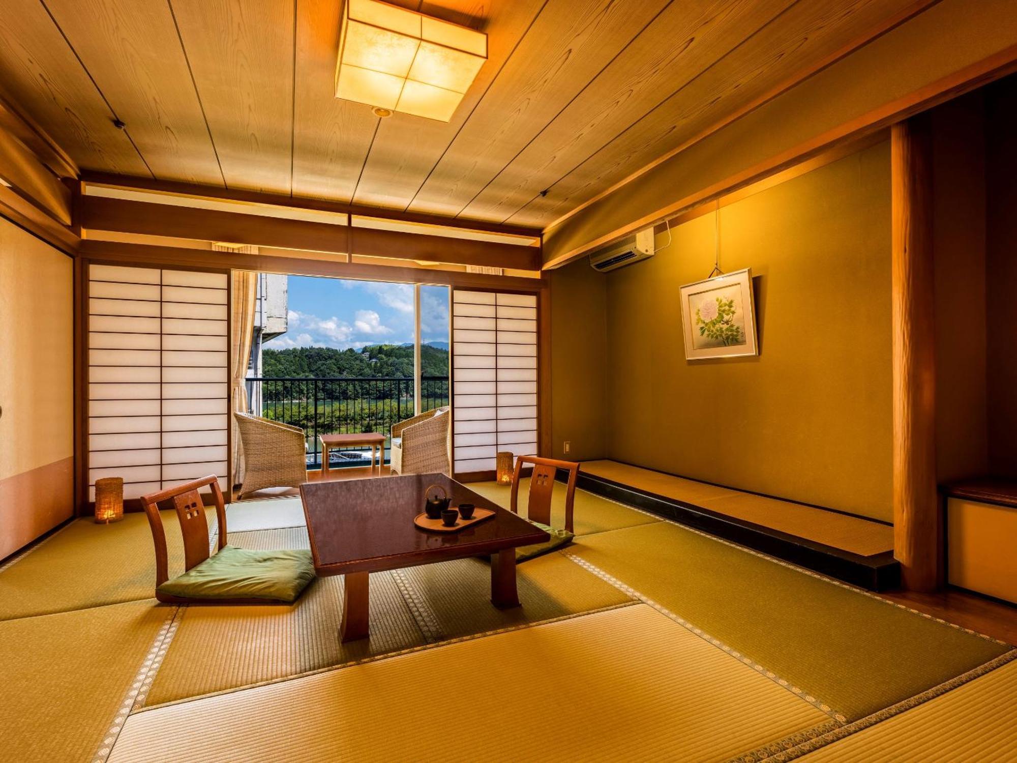 Hotel Ooedo Onsen Monogatari Enakyo Chambre photo