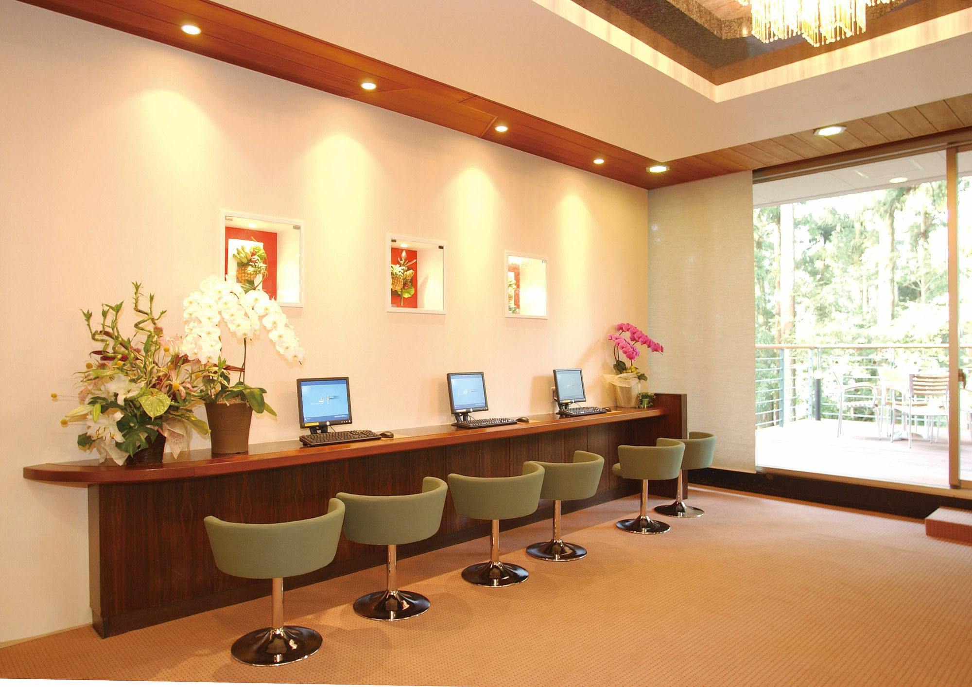 Hotel Ooedo Onsen Monogatari Enakyo Extérieur photo